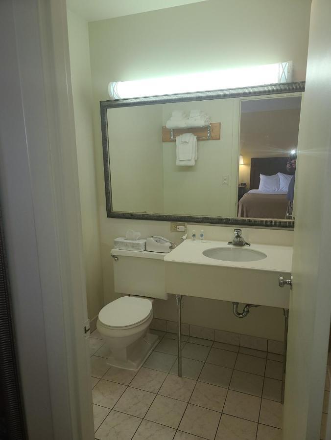 Budget Inn - Farmington Екстер'єр фото