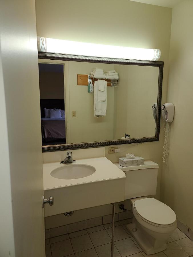 Budget Inn - Farmington Екстер'єр фото
