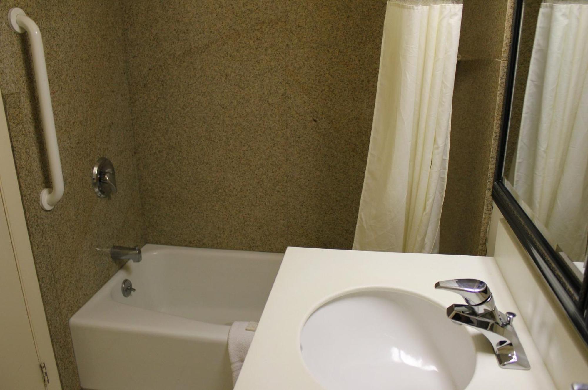 Budget Inn - Farmington Екстер'єр фото