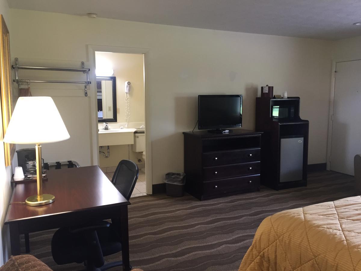 Budget Inn - Farmington Екстер'єр фото